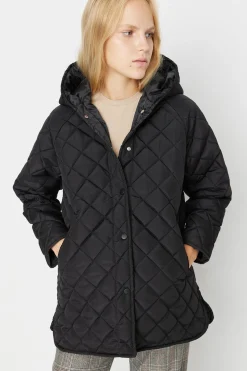 Trendyol Abrigo acolchado^Mujer Abrigos