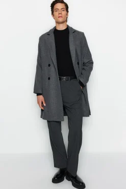 Trendyol Abrigo largo con detalle de cintur&oacute;n^Hombre Abrigos