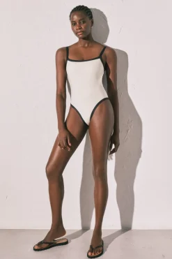 Women'secret Ba&ntilde;ador escote recto blanco semi brillante^Mujer Baño