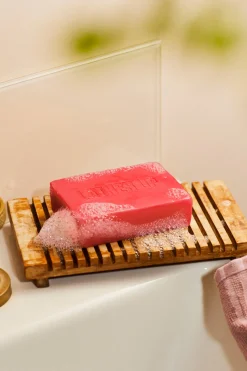 The Body Shop Barra S&oacute;lida Facial y Corporal de Fresa^Mujer Cosmética