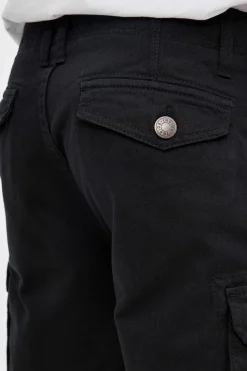 Inside Bermuda Larga^Hombre Bermudas