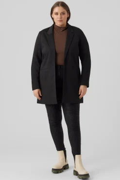 Vero Moda Curve Blazer manga larga con bolsillos talla grande^Mujer Chaquetas