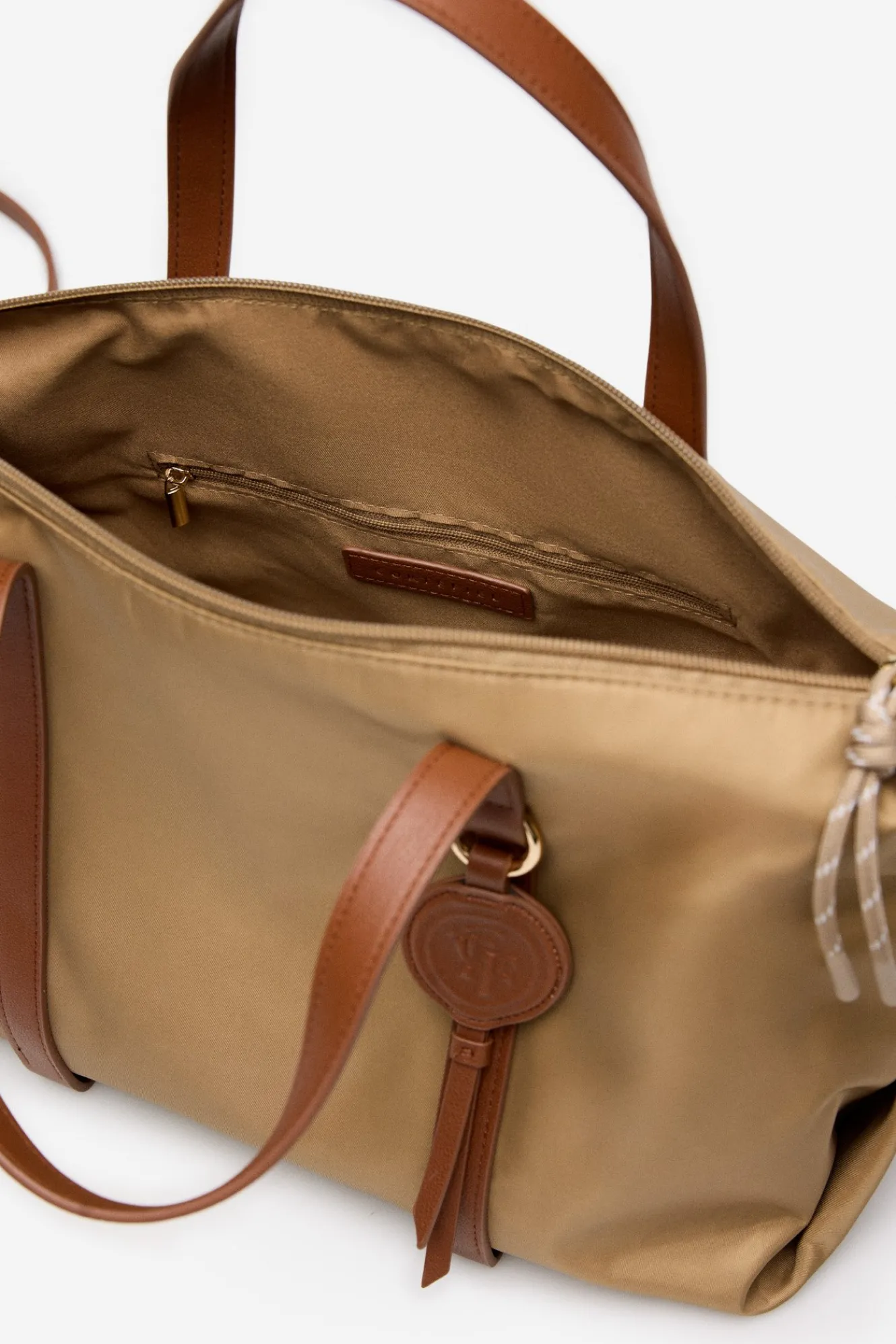 Cortefiel Bolso shopper nylon^Mujer Bolsos