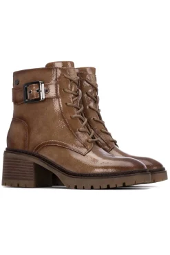 XTI Bot&iacute;n charol con cordones^Mujer Botas