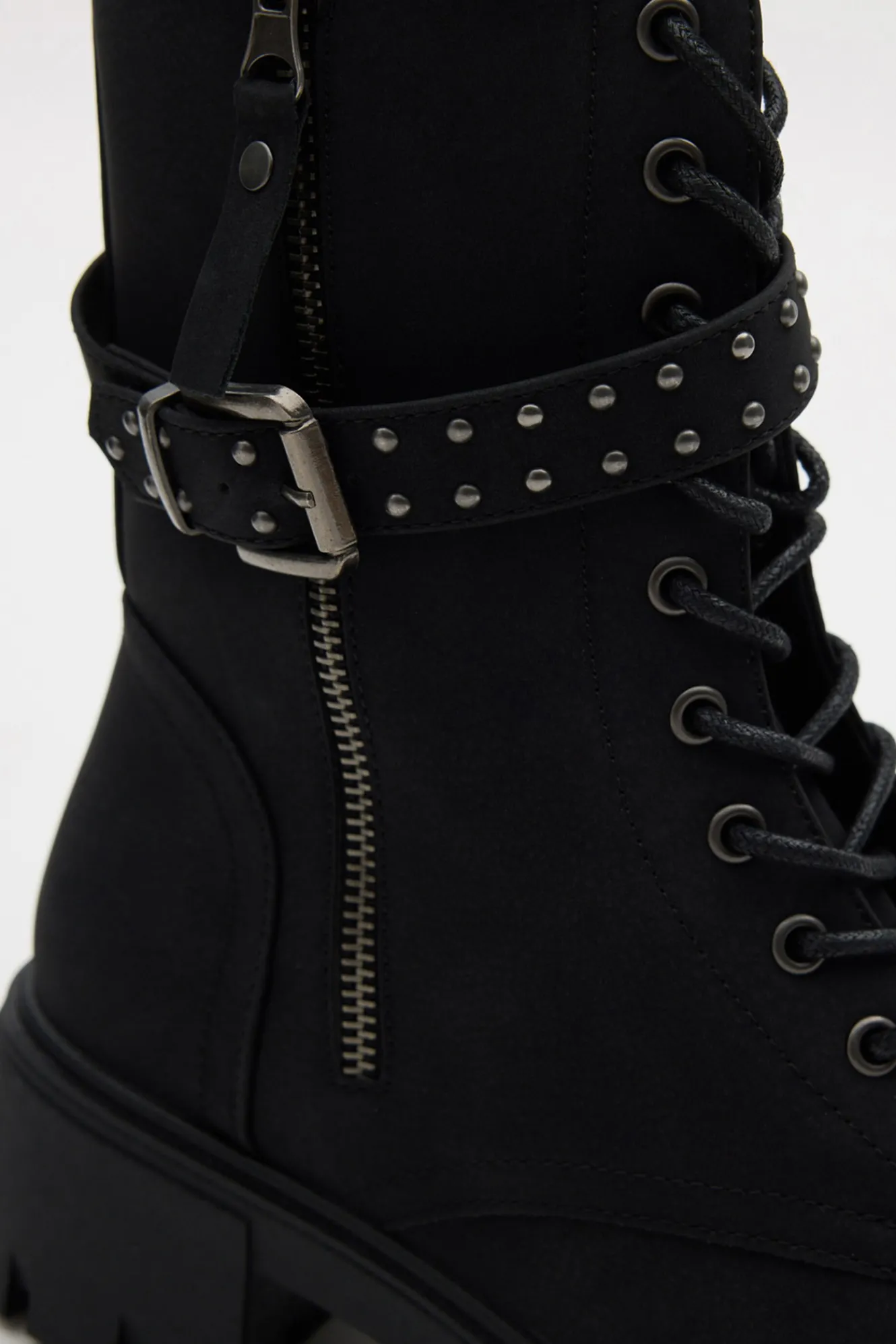 Inside Botines con cordones y cremallera^Mujer Botas