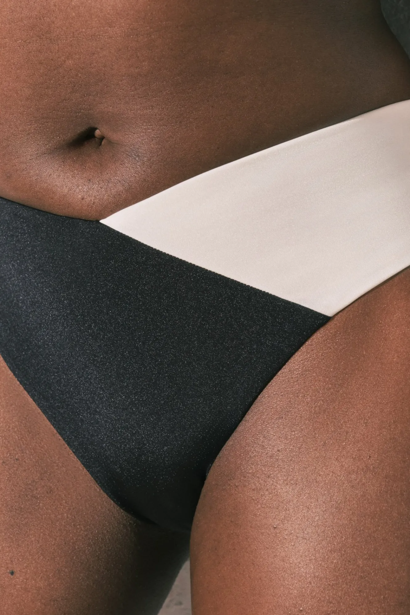 Women'secret Braga bikini alta color block B&W^Mujer Baño