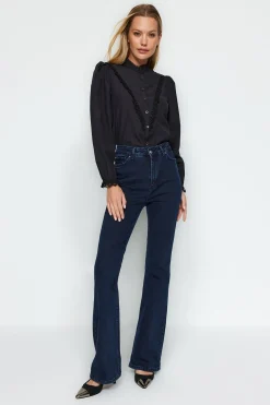 Trendyol Camisa de algod&oacute;n con detalles de encaje^Mujer Camisas Y Blusas