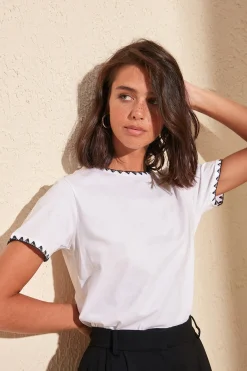 Trendyol Camiseta básica manga corta^Mujer Camisetas