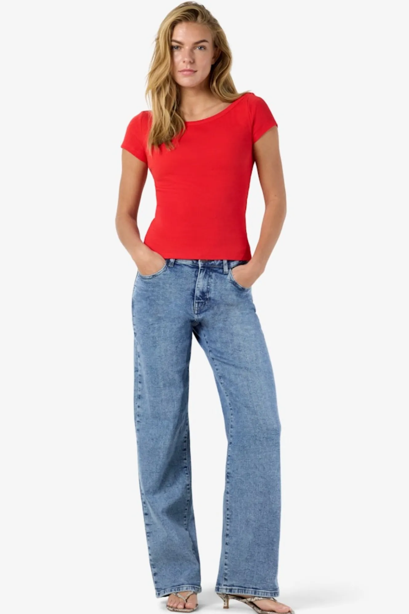 Noisy May Camiseta de manga corta con cuello barco^Mujer Camisetas