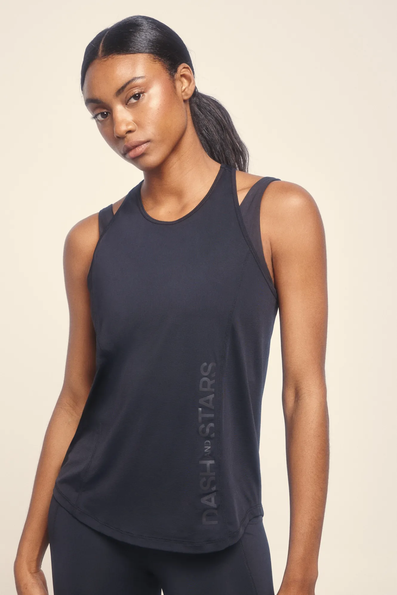 Dash and Stars Camiseta microfibra halter negra^Mujer Deporte