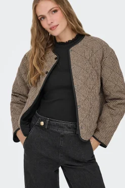 JDY Chaqueta acolchada ligera^Mujer Chaquetas