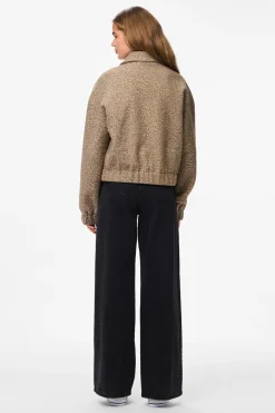 Pieces Chaqueta teddy^Mujer Chaquetas