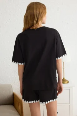 Trendyol Conjunto de pijama bies flores^Mujer Pijamas