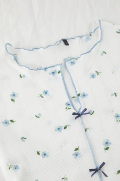 Trendyol Conjunto de pijama corto floral lazos^Mujer Pijamas