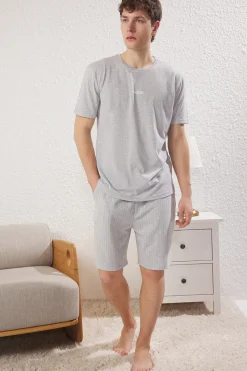 Trendyol Conjunto de pijama corto rayas^Hombre Total Look|Pijamas