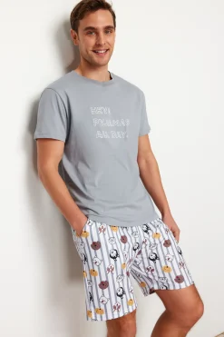 Trendyol Conjunto de pijama corto rayas y animales^Hombre Pijamas