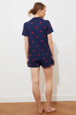 Trendyol Conjunto pijama camisero corto corazones^Mujer Pijamas