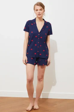 Trendyol Conjunto pijama camisero corto corazones^Mujer Pijamas