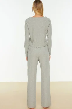 Trendyol Conjunto pijama canal&eacute;^Mujer Pijamas