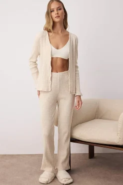 Trendyol Conjunto pijama canal&eacute; c&aacute;rdigan y pantal&oacute;n^Mujer Pijamas