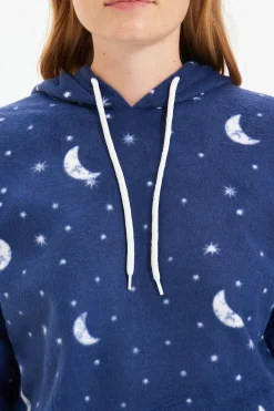 Trendyol Conjunto pijama polar capucha galaxia^Mujer Pijamas