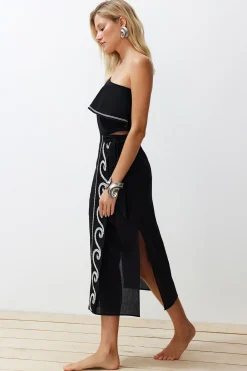 Trendyol Conjunto top asim&eacute;trico y falda^Mujer Camisetas|Faldas