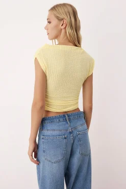 Trendyol Crop top manga corta^Mujer Camisetas