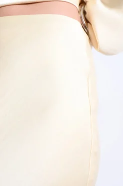 Topshop Falda larga satinada.^Mujer Faldas|Total Look