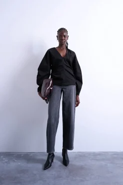 Topshop Jeans wide fit de tiro bajo con cintur&oacute;n trasero^Mujer Jeans|Pantalones