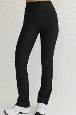 Trendyol Leggings deportivos flare tiro alto^Mujer Deporte