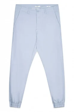 Pepe Jeans Pantal&oacute;n chino popelin con pu&ntilde;o en el bajo.^Hombre Chinos