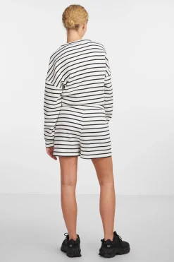 Pieces Pantal&oacute;n corto a rayas^Mujer Pantalones|Total Look