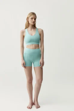 Born Living Yoga Pantal&oacute;n corto deportivo Deo claro^Mujer Deporte