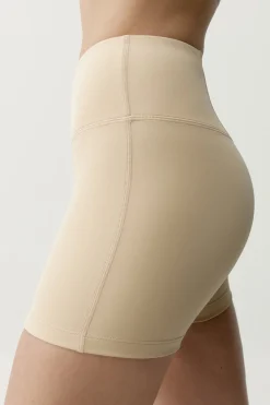 Born Living Yoga Pantal&oacute;n corto deportivo Deo^Mujer Deporte