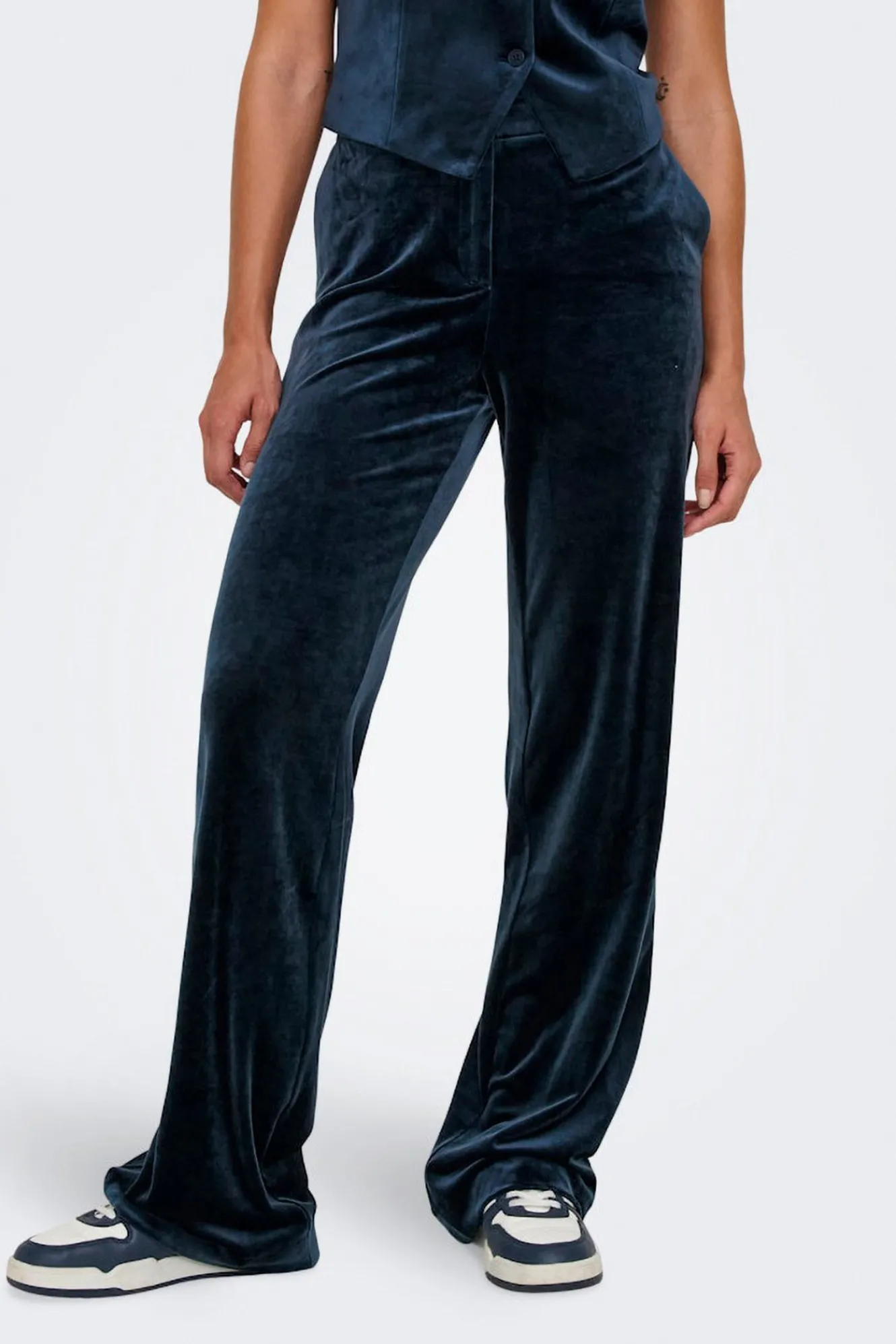 Only Pantalón recto de terciopelo^Mujer Pantalones|Total Look