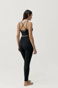 Born Living Yoga Sujetador top deportivo India^Mujer Deporte