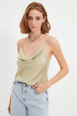 Trendyol Top de tirantes satinado^Mujer Camisetas