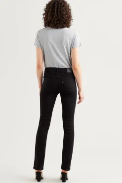 Levi's Vaquero 312&trade; Slim^Mujer Jeans