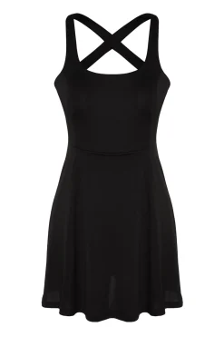 Trendyol Vetsido deportivo con pantalones cortos^Mujer Deporte