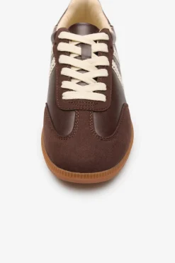 Cortefiel Zapatilla plana detalle crochet^Mujer Zapatillas Deportivas